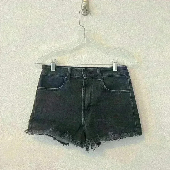 Forever 21 Pants - Women’s Shorts